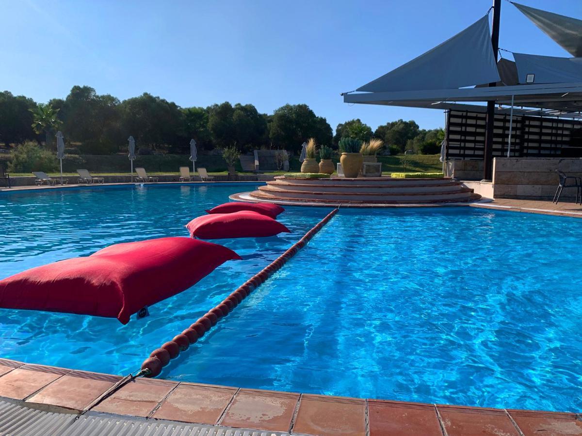 Olia Sea View Shared Pool Villa, Néa Fókaia Екстериор снимка