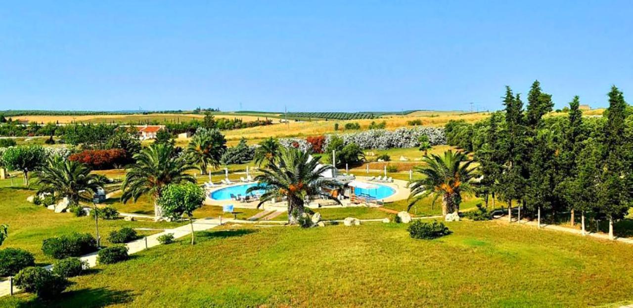Olia Sea View Shared Pool Villa, Néa Fókaia Екстериор снимка